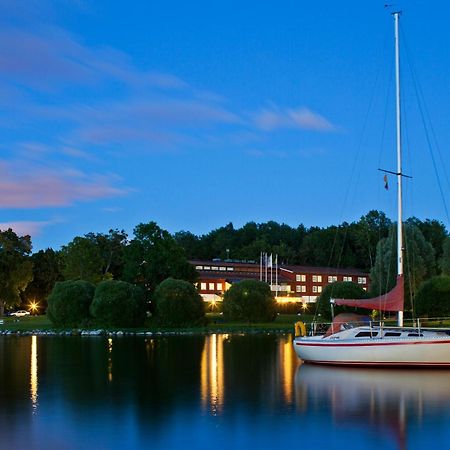 Отель Skytteholm Экерё Экстерьер фото